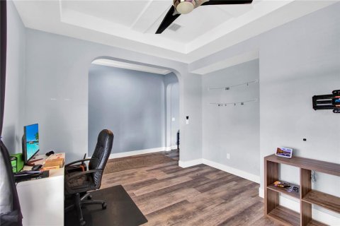 House in Minneola, Florida 4 bedrooms, 266.26 sq.m. № 1911281 - photo 11