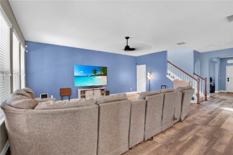 House in Minneola, Florida 4 bedrooms, 266.26 sq.m. № 1911281 - photo 9