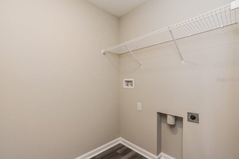 Villa ou maison à louer à Ruskin, Floride: 4 chambres, 212.65 m2 № 2427269 - photo 11
