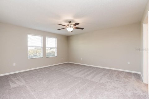 Villa ou maison à louer à Ruskin, Floride: 4 chambres, 212.65 m2 № 2427269 - photo 8