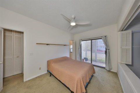 Condo in Tampa, Florida, 1 bedroom  № 1588794 - photo 16