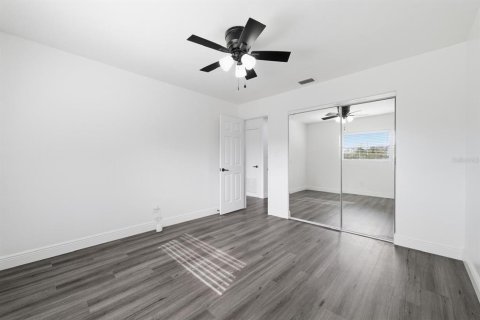 Villa ou maison à vendre à Tampa, Floride: 3 chambres, 121.89 m2 № 2144000 - photo 5