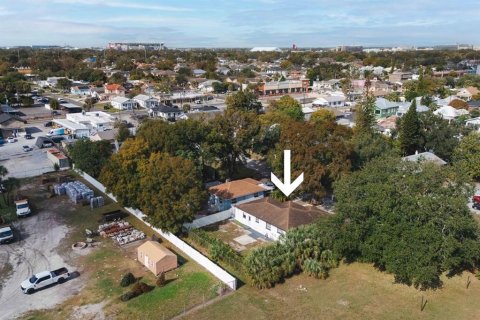 Villa ou maison à vendre à Tampa, Floride: 3 chambres, 121.89 m2 № 2144000 - photo 3