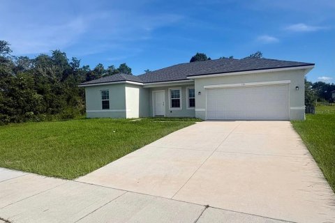Villa ou maison à louer à Ocala, Floride: 4 chambres, 146.79 m2 № 2302222 - photo 2