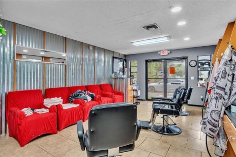 Commercial property in Crystal River, Florida 427.26 sq.m. № 1333877 - photo 11