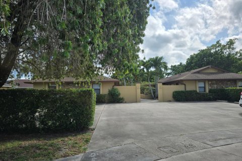 Appartement à Wellington, Floride 3 chambres, 111.48 m2 № 2376977
