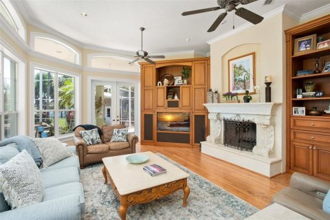 House in Leesburg, Florida 5 bedrooms, 793.57 sq.m. № 1122721 - photo 15