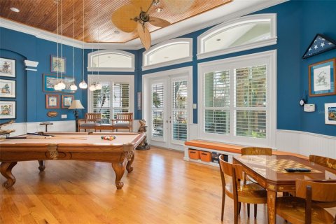 House in Leesburg, Florida 5 bedrooms, 793.57 sq.m. № 1122721 - photo 24