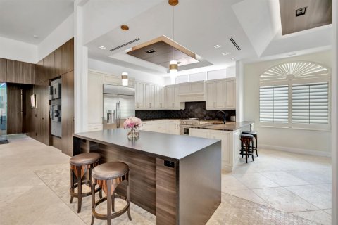 House in Jupiter, Florida 5 bedrooms, 325.16 sq.m. № 2180209 - photo 16