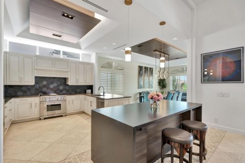 House in Jupiter, Florida 5 bedrooms, 325.16 sq.m. № 2180209 - photo 17