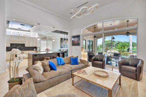 House in Jupiter, Florida 5 bedrooms, 325.16 sq.m. № 2180209 - photo 9