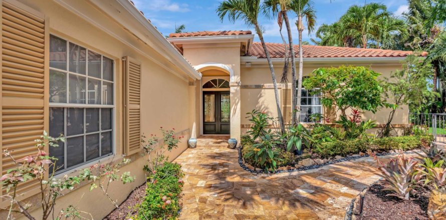 House in Jupiter, Florida 5 bedrooms, 325.16 sq.m. № 2180209