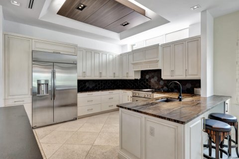 House in Jupiter, Florida 5 bedrooms, 325.16 sq.m. № 2180209 - photo 22