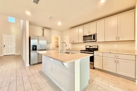 Villa ou maison à vendre à Davenport, Floride: 4 chambres, 201.32 m2 № 2399366 - photo 7