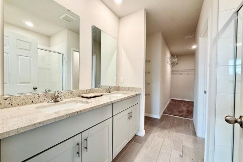Villa ou maison à vendre à Davenport, Floride: 4 chambres, 201.32 m2 № 2399366 - photo 15