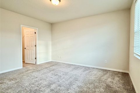 Villa ou maison à vendre à Davenport, Floride: 4 chambres, 201.32 m2 № 2399366 - photo 14