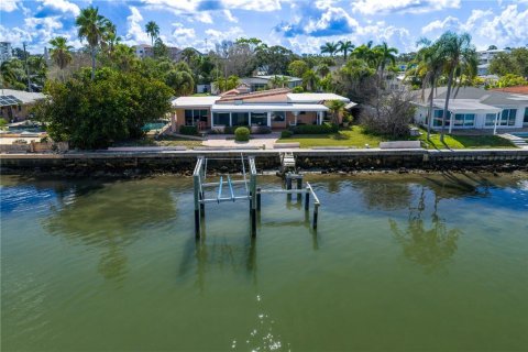Villa ou maison à vendre à Clearwater, Floride: 3 chambres, 220.55 m2 № 1912068 - photo 7