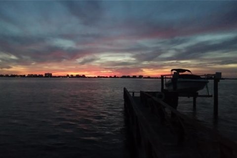 Casa en venta en Clearwater, Florida, 3 dormitorios, 220.55 m2 № 1912068 - foto 30