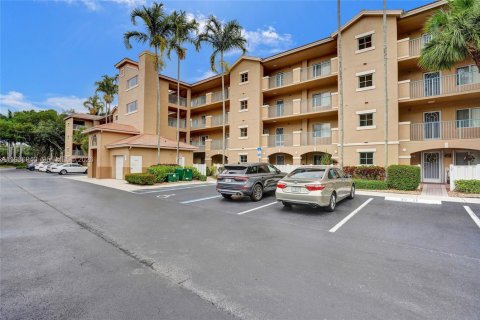 Condo à Boynton Beach, Floride, 3 chambres  № 2044759