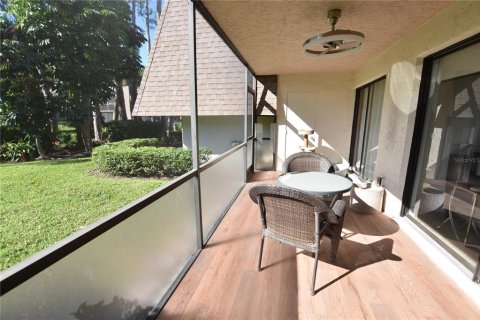 Copropriété à vendre à Sarasota, Floride: 2 chambres, 89.84 m2 № 2383415 - photo 14