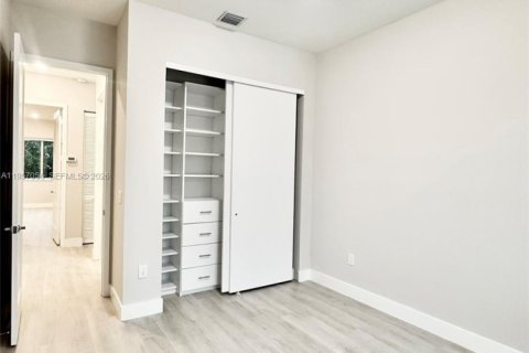 Townhouse in LANDMARK in Doral, Florida 3 bedrooms, 179.49 sq.m. № 2011418 - photo 21