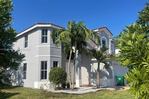 Casa en venta en Homestead, Florida, 4 dormitorios, 226.68 m2 № 1945681 - foto 14