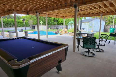 Villa ou maison à vendre à Homestead, Floride: 6 chambres № 1987695 - photo 15