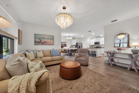 Casa en venta en Port St. Lucie, Florida, 4 dormitorios, 169.83 m2 № 2247625 - foto 12