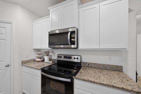 Casa en venta en Port St. Lucie, Florida, 4 dormitorios, 169.83 m2 № 2247625 - foto 8