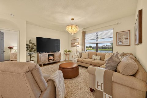 Casa en venta en Port St. Lucie, Florida, 4 dormitorios, 169.83 m2 № 2247625 - foto 14