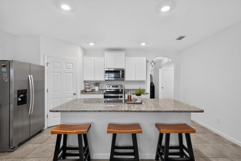 Casa en venta en Port St. Lucie, Florida, 4 dormitorios, 169.83 m2 № 2247625 - foto 6