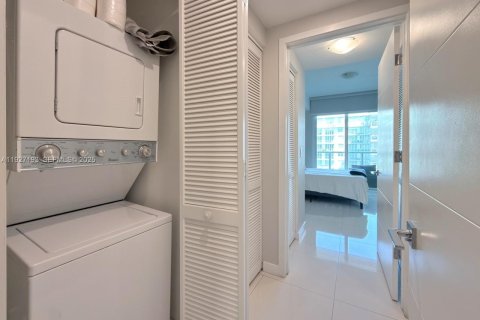 Copropriété à louer à Doral, Floride: 2 chambres, 104.98 m2 № 1986200 - photo 16
