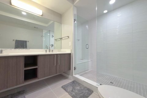 Copropriété à louer à Doral, Floride: 2 chambres, 104.98 m2 № 1986200 - photo 22