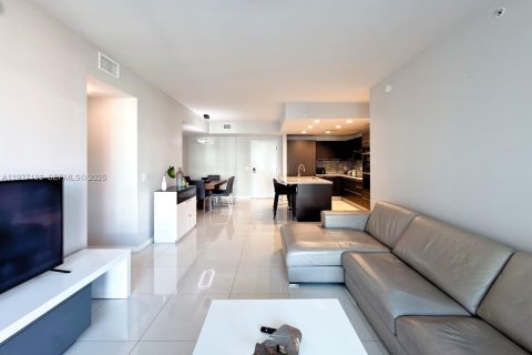 Copropriété à louer à Doral, Floride: 2 chambres, 104.98 m2 № 1986200 - photo 9