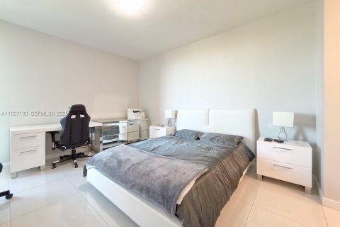 Copropriété à louer à Doral, Floride: 2 chambres, 104.98 m2 № 1986200 - photo 18