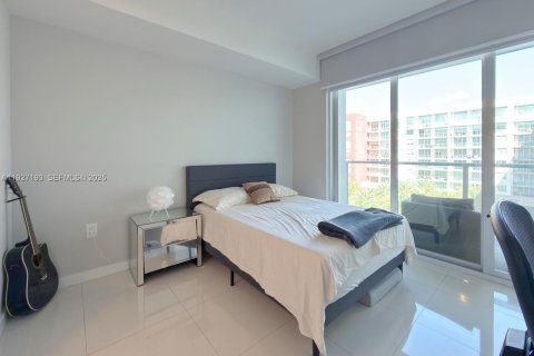 Copropriété à louer à Doral, Floride: 2 chambres, 104.98 m2 № 1986200 - photo 11