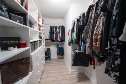 Villa ou maison à vendre à Weston, Floride: 3 chambres, 144.37 m2 № 1964514 - photo 16