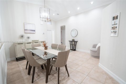 Villa ou maison à vendre à Weston, Floride: 3 chambres, 144.37 m2 № 1964514 - photo 6