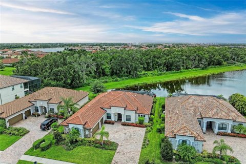 Купить виллу или дом в Брейдентон, Флорида 7 комнат, 222.41м2, № 1838140 - фото 3