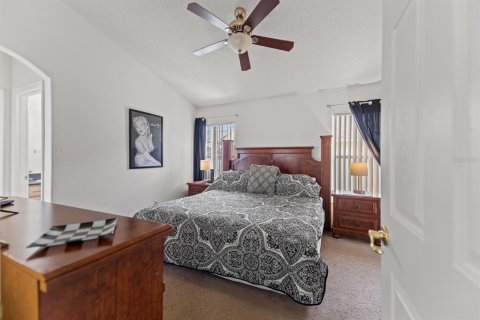 House in Kissimmee, Florida 5 bedrooms, 198.44 sq.m. № 1914700 - photo 26