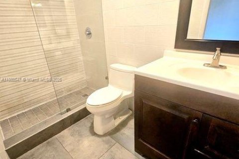 Снять в аренду кондоминиум в Майами, Флорида 2 спальни, 91.51м2, № 1942418 - фото 5