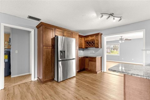 Casa en alquiler en Ocala, Florida, 4 dormitorios, 185.99 m2 № 1853714 - foto 8
