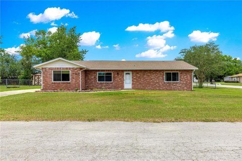 Casa en alquiler en Ocala, Florida, 4 dormitorios, 185.99 m2 № 1853714 - foto 2