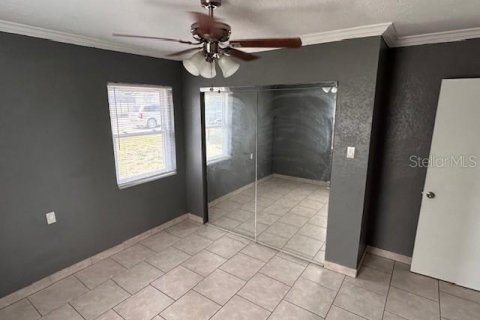 House in Zephyrhills, Florida 3 bedrooms, 155.8 sq.m. № 1679414 - photo 29