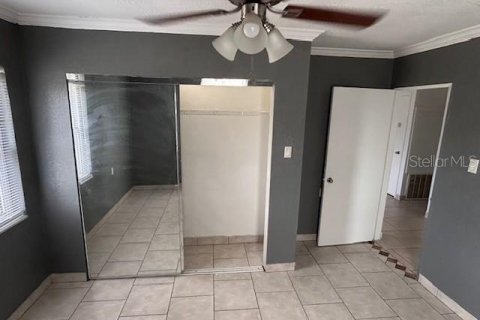 House in Zephyrhills, Florida 3 bedrooms, 155.8 sq.m. № 1679414 - photo 28