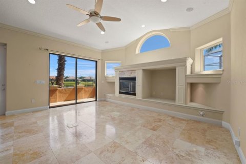 Villa ou maison à vendre à Palm Coast, Floride: 3 chambres, 294.41 m2 № 2396594 - photo 9