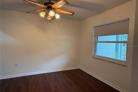 Casa en alquiler en Riverview, Florida, 4 dormitorios, 169.45 m2 № 1916449 - foto 23