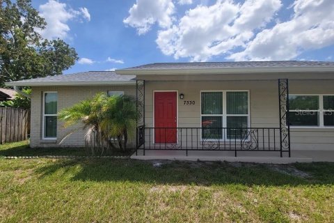 Villa ou maison à louer à New Port Richey, Floride: 3 chambres, 103.86 m2 № 2404737 - photo 2