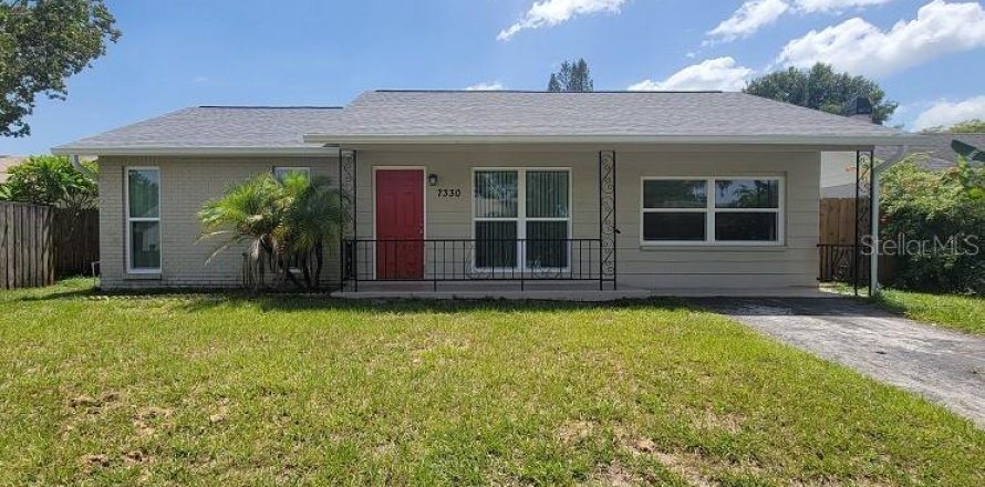 Villa ou maison à New Port Richey, Floride 3 chambres, 103.86 m2 № 2404737