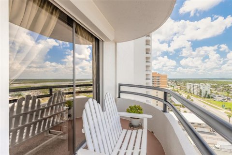 Condo in Daytona Beach, Florida, 2 bedrooms  № 1866441 - photo 10